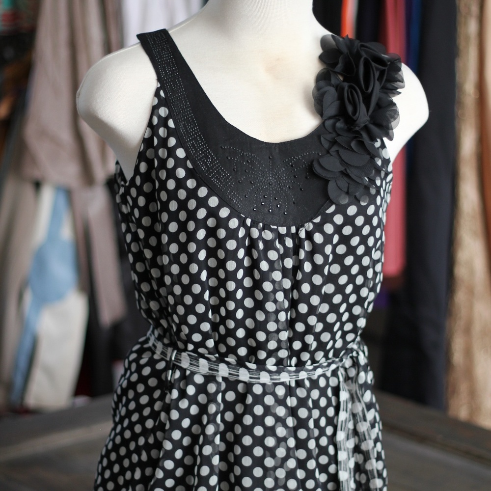 NEW B/W Polka-Dots Shirt